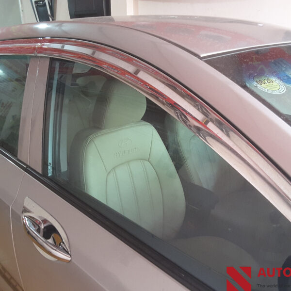 Vè che mưa I10 mạ crom