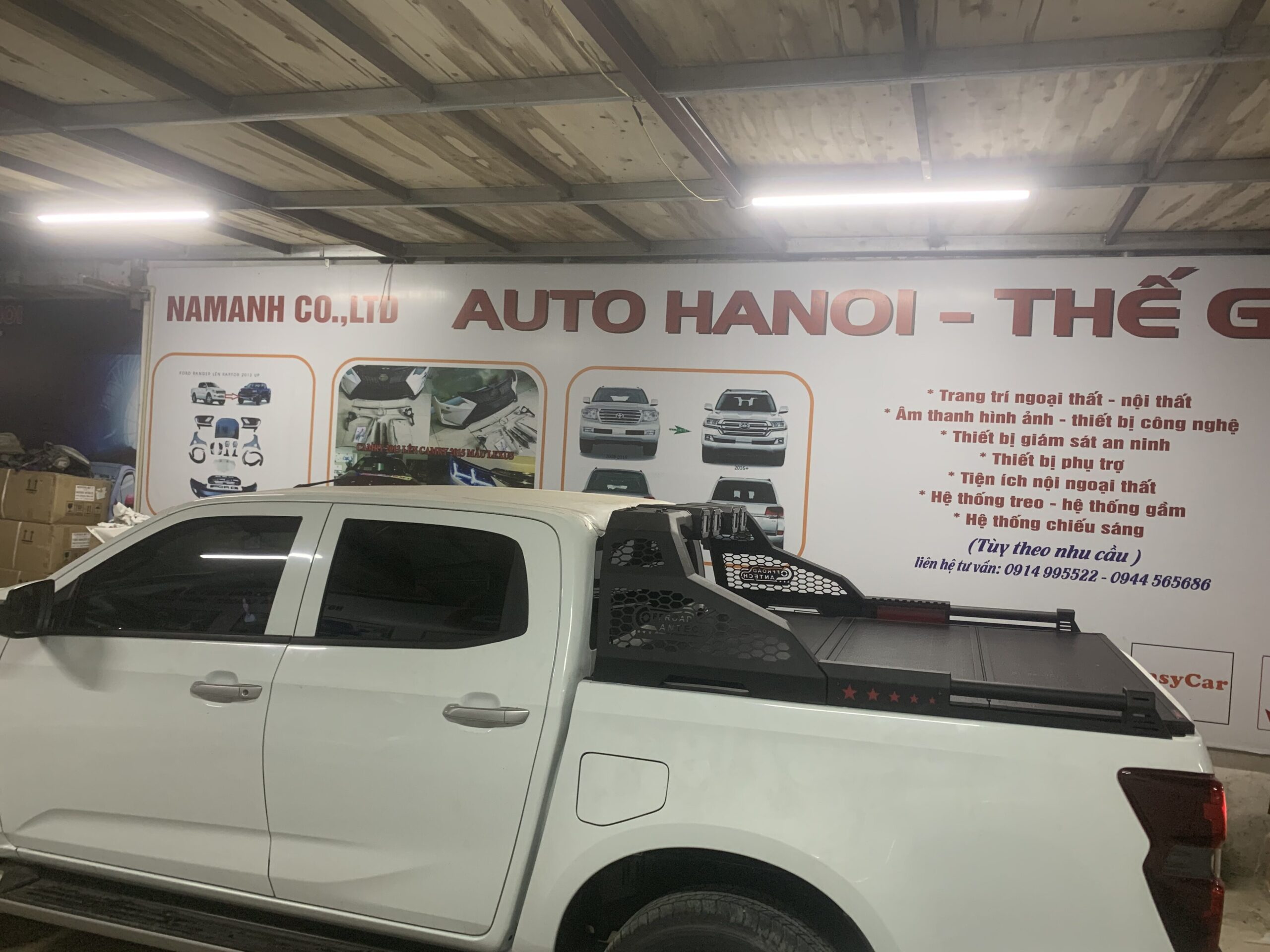 Nắp thùng 3 tấm xe Dmax 2021 có thanh thể thao - Ảnh 3