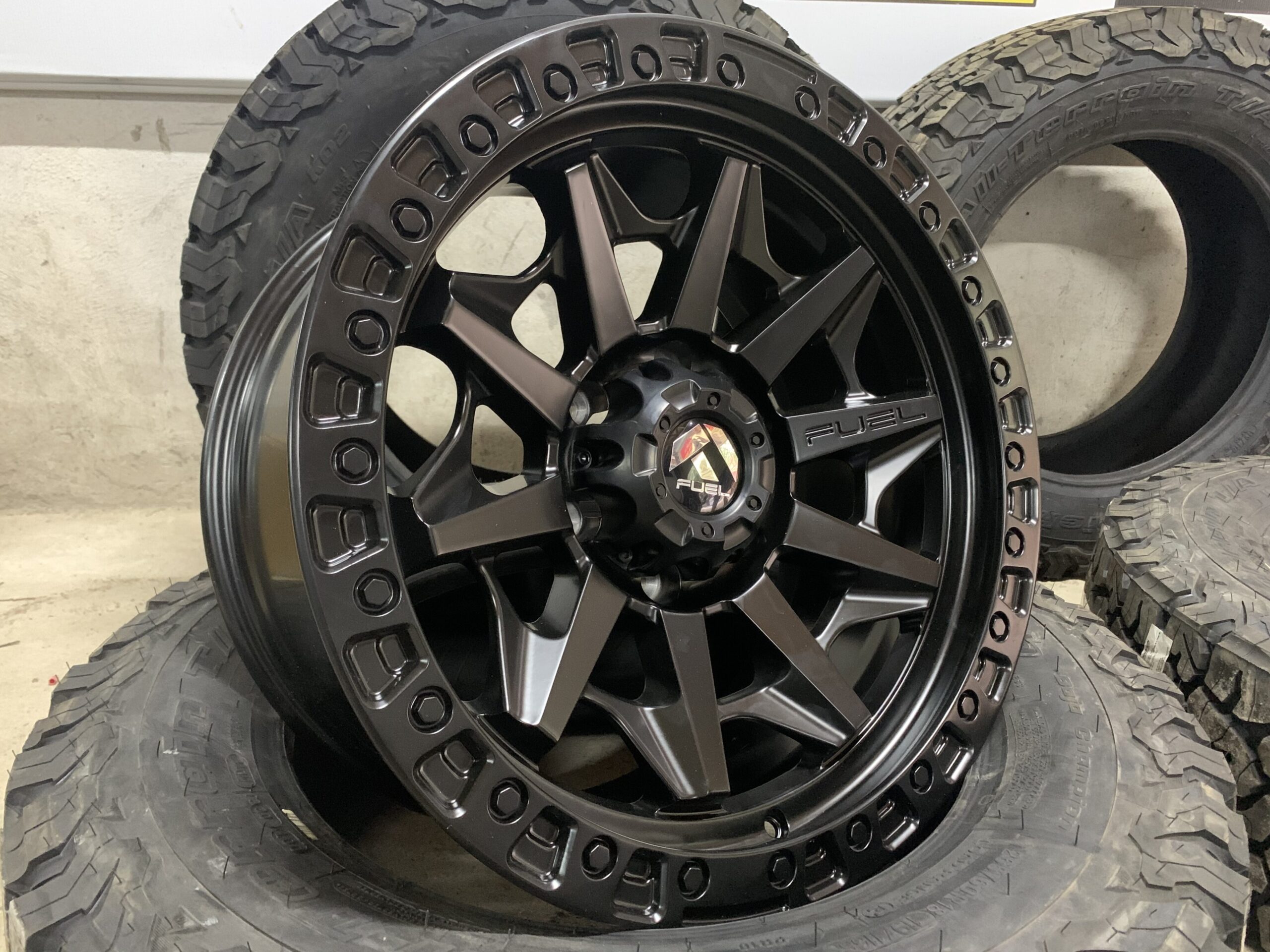 Larang Fuel D694 18inch Made in China - Ảnh 3