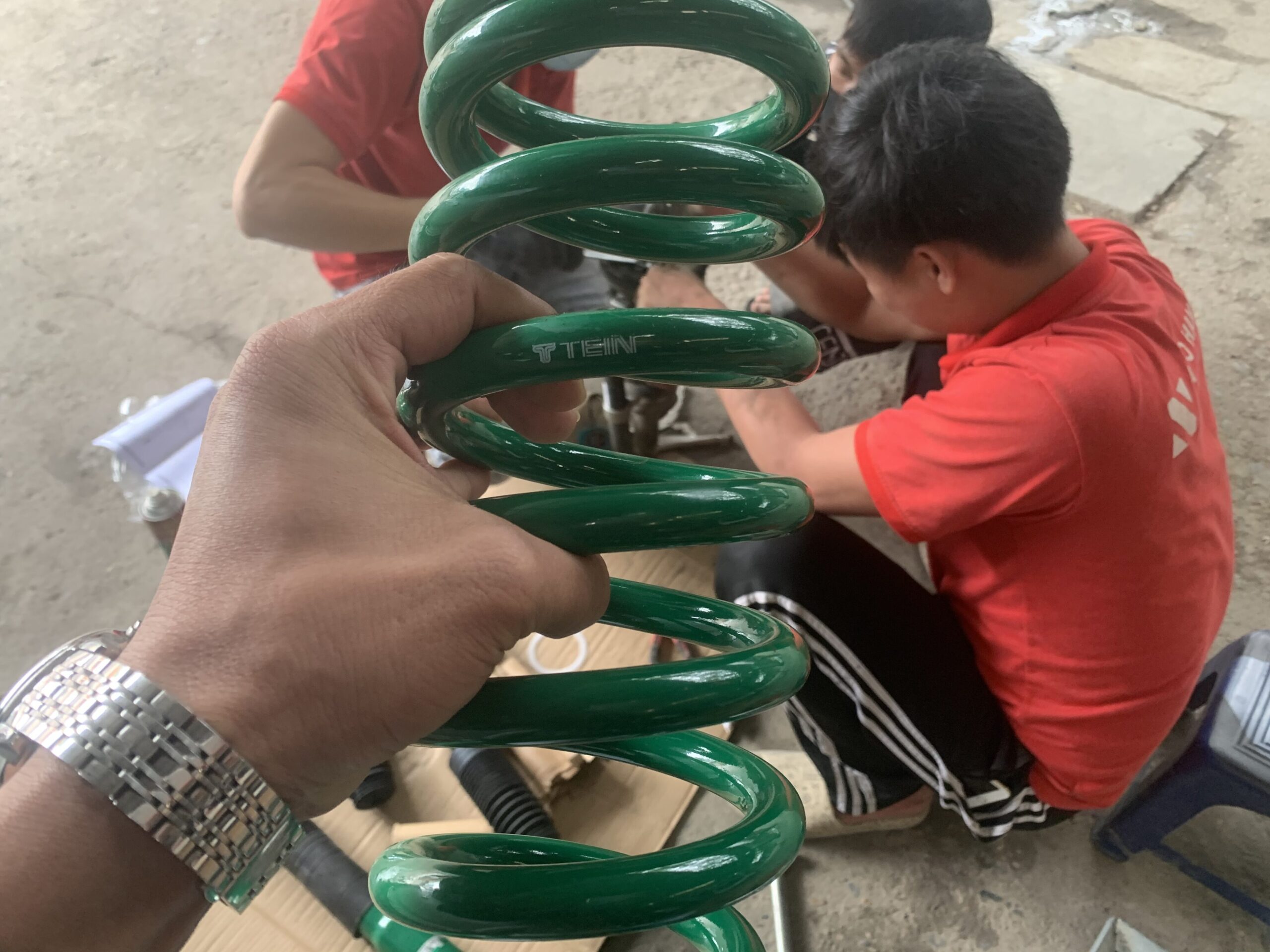 Giảm xóc TEIN xe Triton 2014 mã Endurapro plus cân bằng và êm ái - Ảnh 7