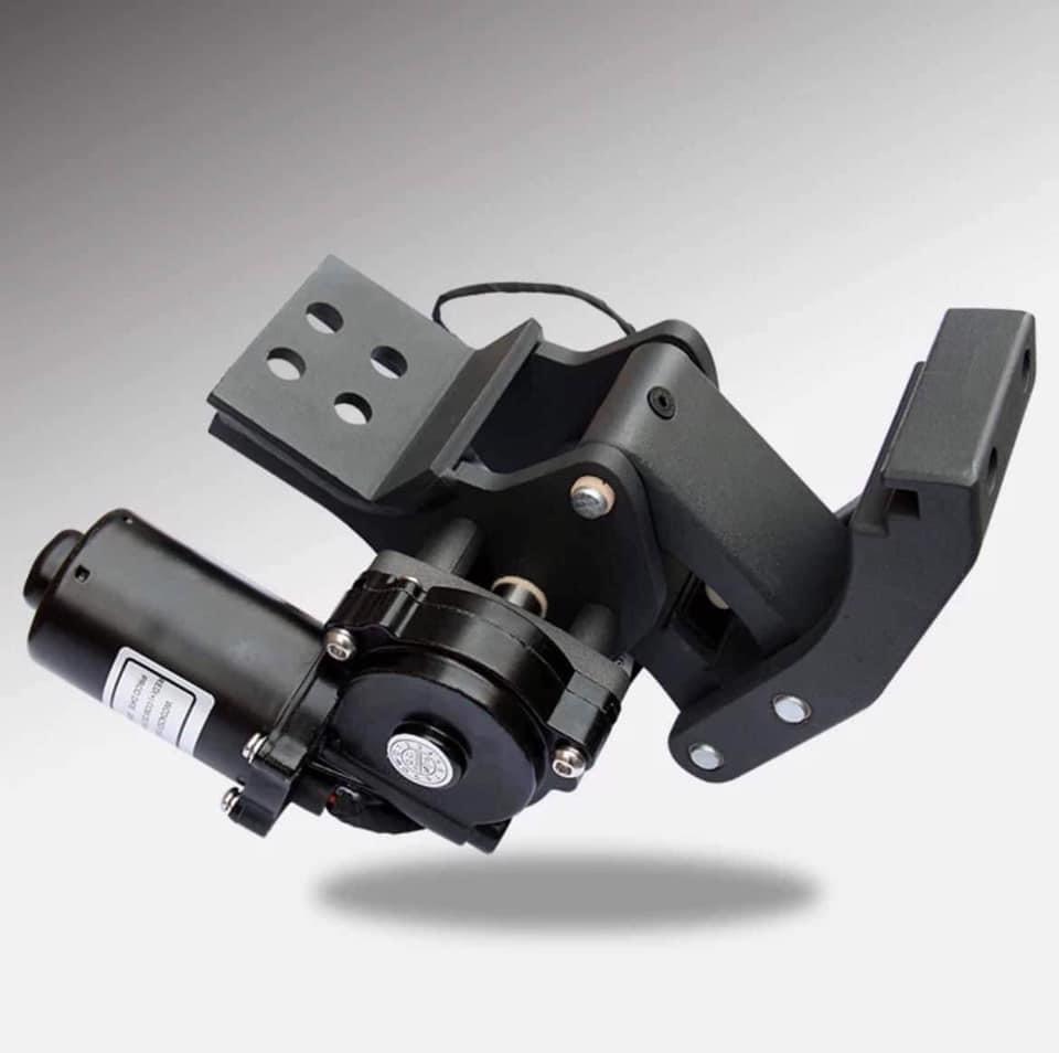 Bậc lên xuống đóng mở điện có đèn chiếu sáng xe Ford Explore 2022 - Ảnh 2