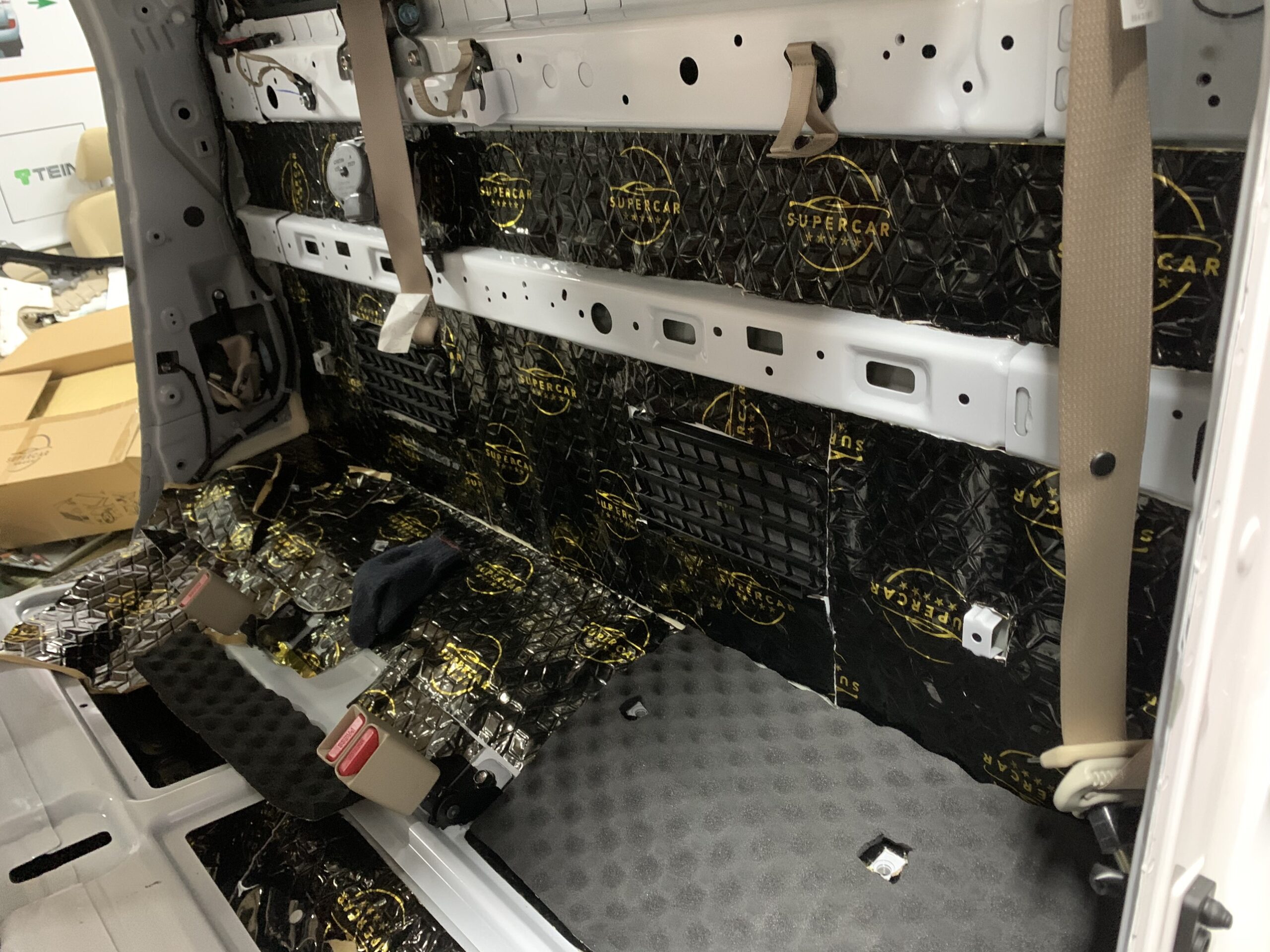 Chống ồn cao cấp cho xe Nissan Navara - Ảnh 4