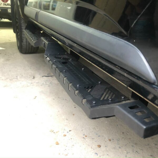 Bậc lên xuống Open N cho xe Colorado