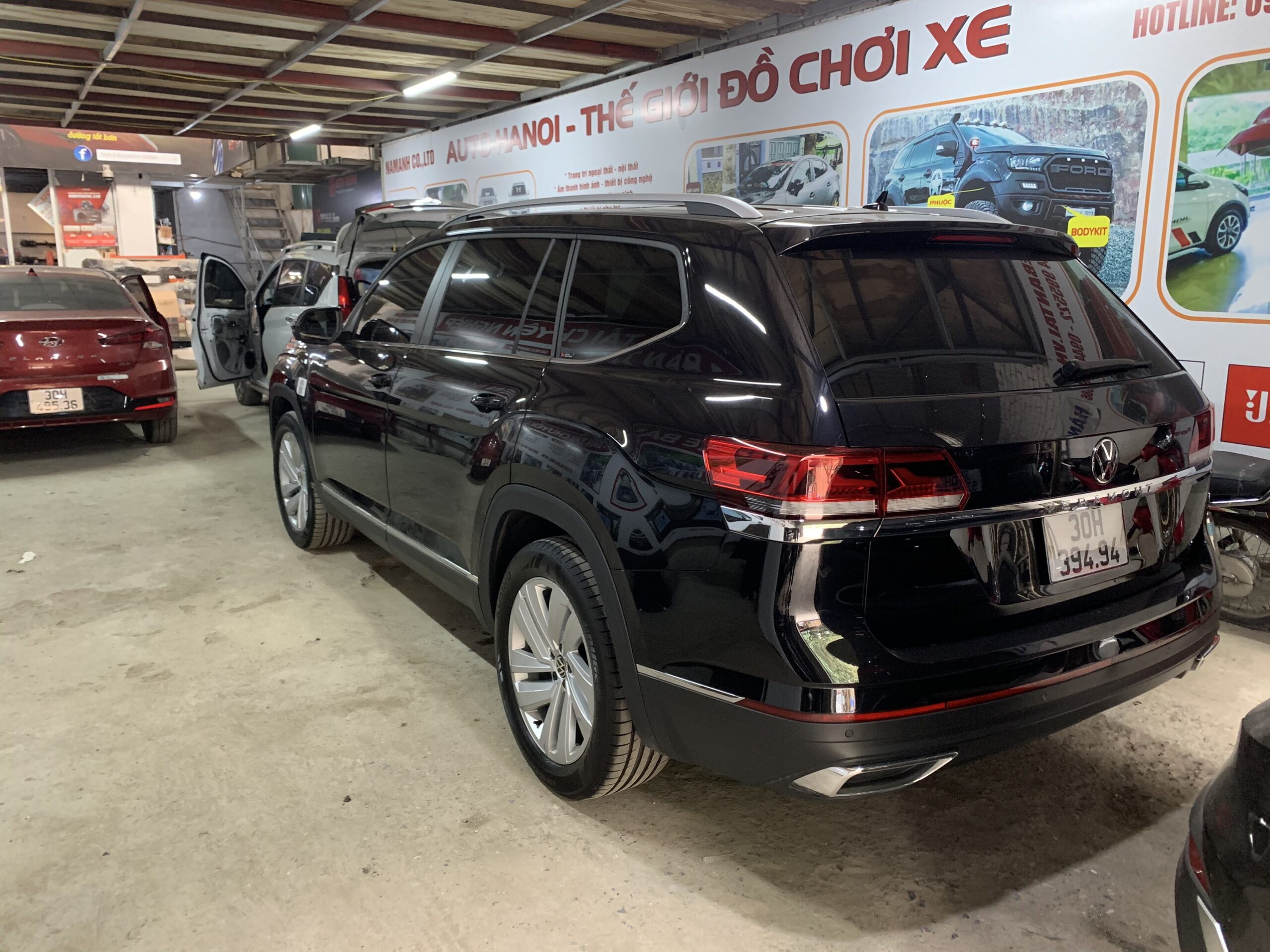 Bậc lên xuống volkswagen Teramont mẫu luxury