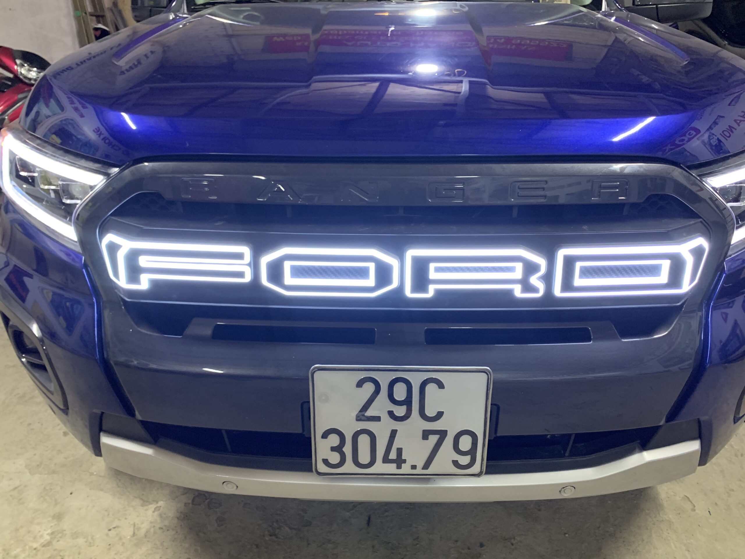 Mặt calang chữ Ford Led 2015-2022
