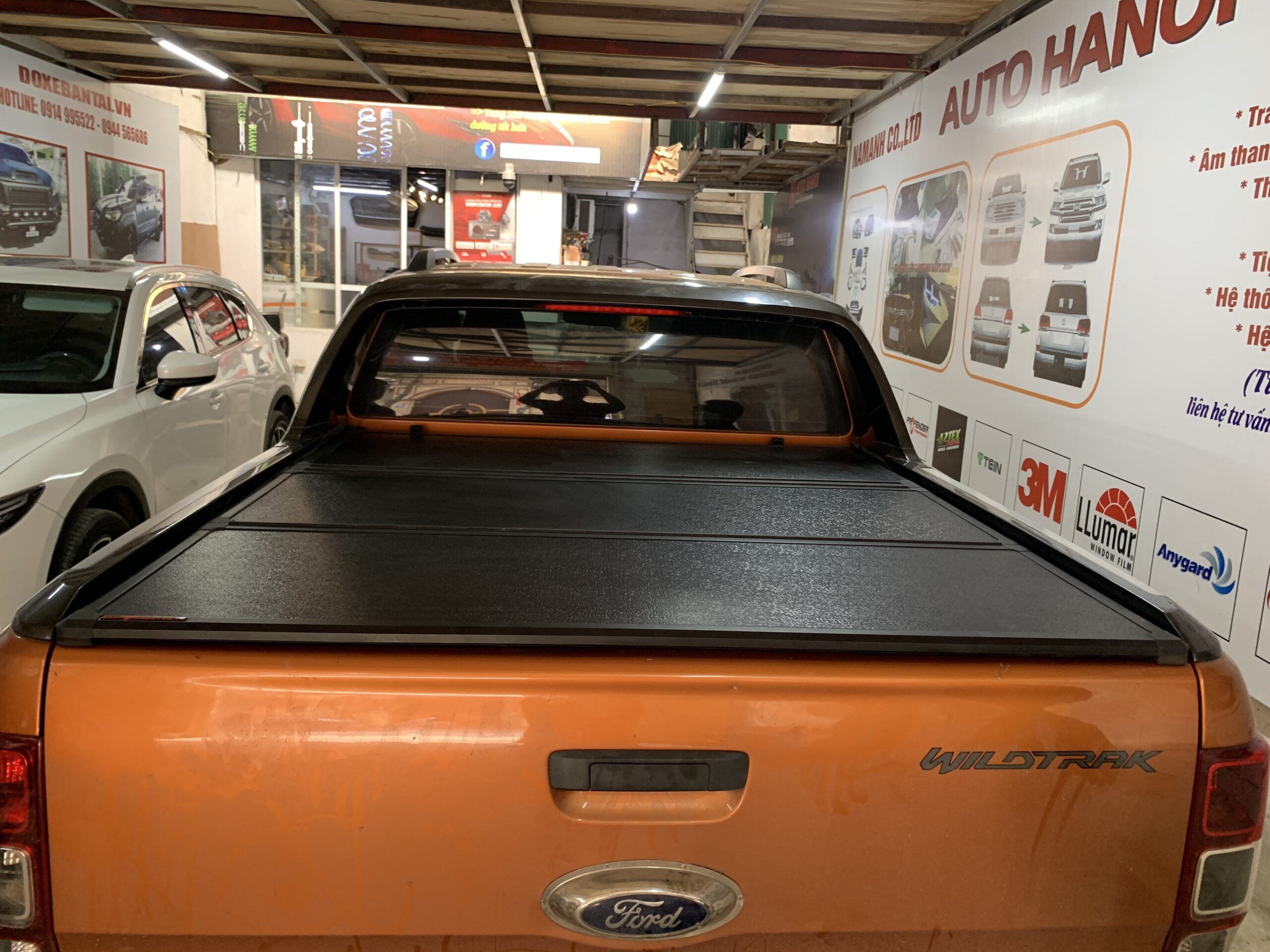 Mẫu nắp thùng 3 tấm Ford Ranger Wildtrak chất lượng - Ảnh 3