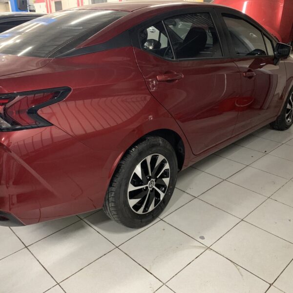 Phay kết hợp sơn mâm Nissan Almera