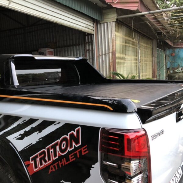 Nắp thùng cuộn điện lắp cho Triton 2021 Athlete