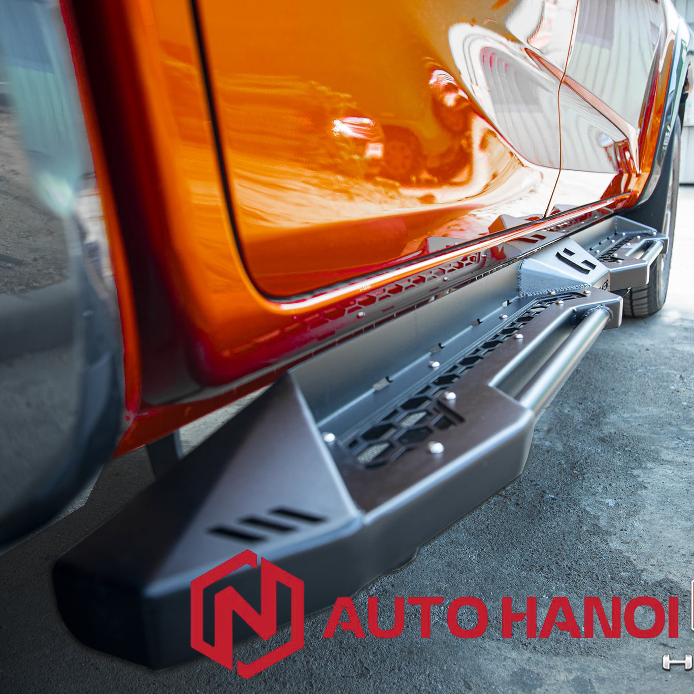 Bậc lên xuống Hammer dành cho các dòng xe bán tải - Ảnh 4