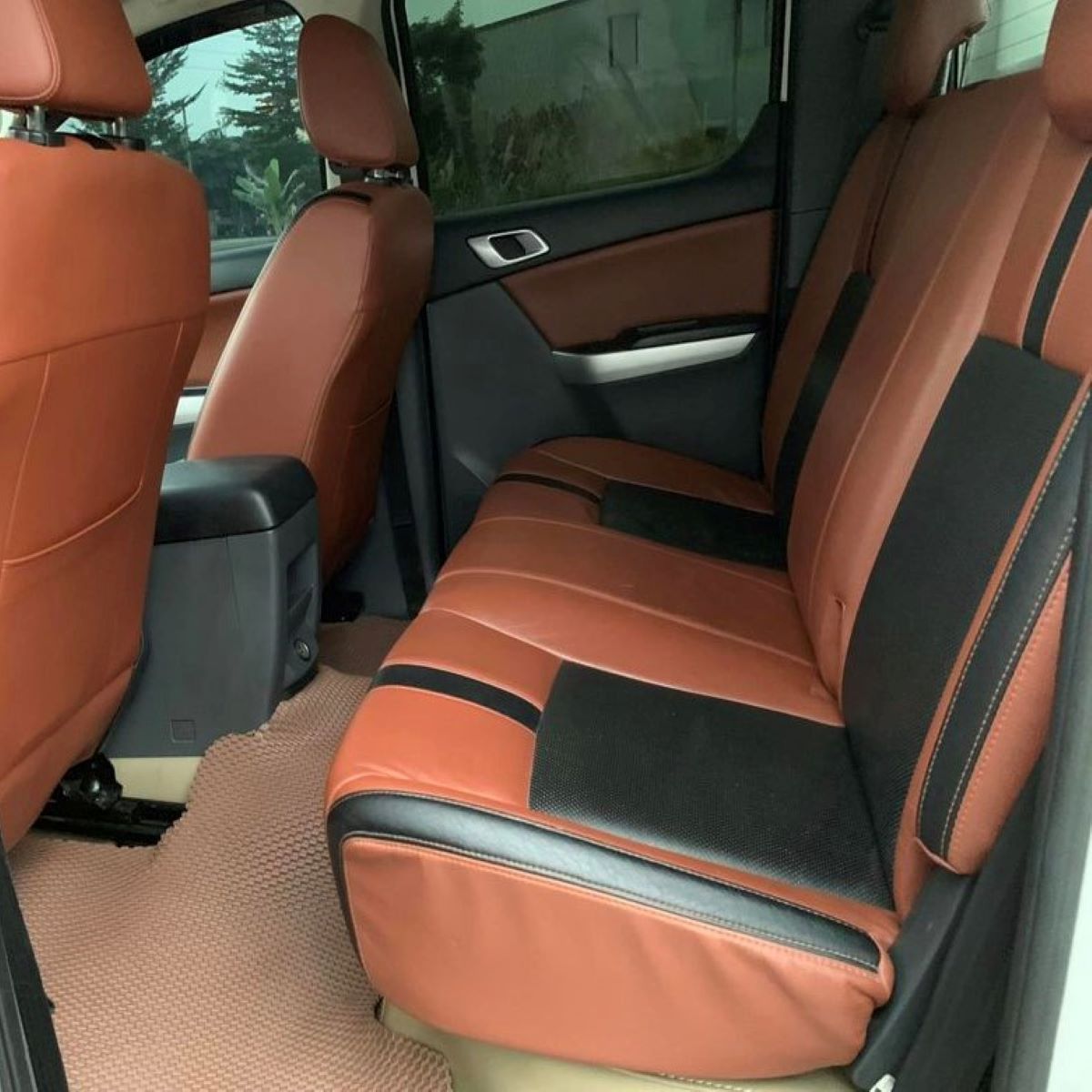 Bọc ghế da cao cấp dành cho BT-50 - Ảnh 4