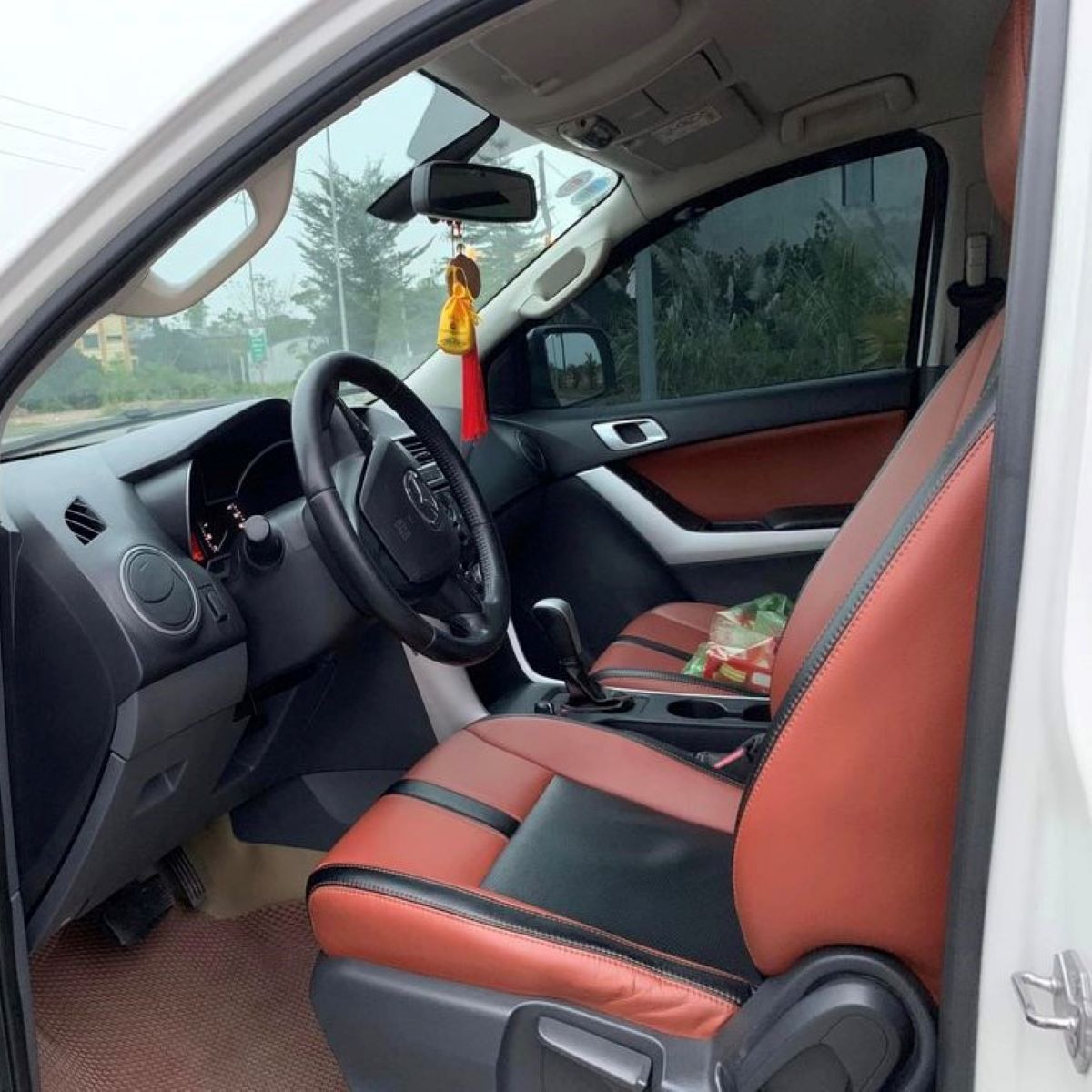 Bọc ghế da cao cấp dành cho BT-50