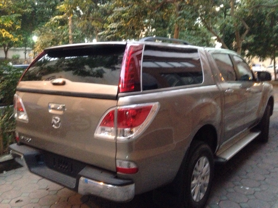 Các mẫu nắp thùng cao Mazda BT-50 2015-2019