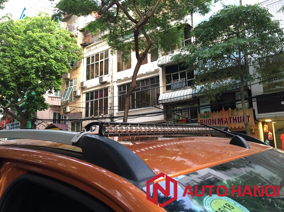 Đèn Ledbar lắp đặt xe Mazda BT-50 phía cản trước - Ảnh 5