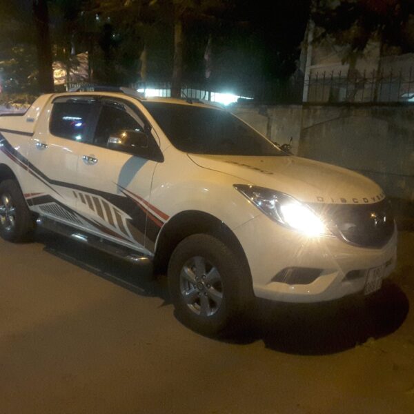 Tem dán sườn xe bán tải BT-50