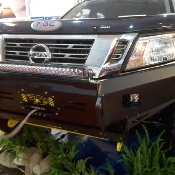 Độ cản trước OFX dành cho bán tải Navara 2015+