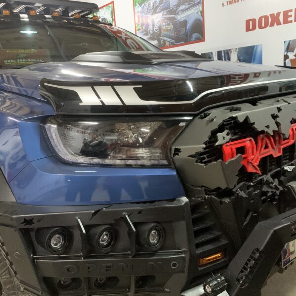 Alternative view of Mẫu cản trước Thai Lan dành cho Ranger Raptor