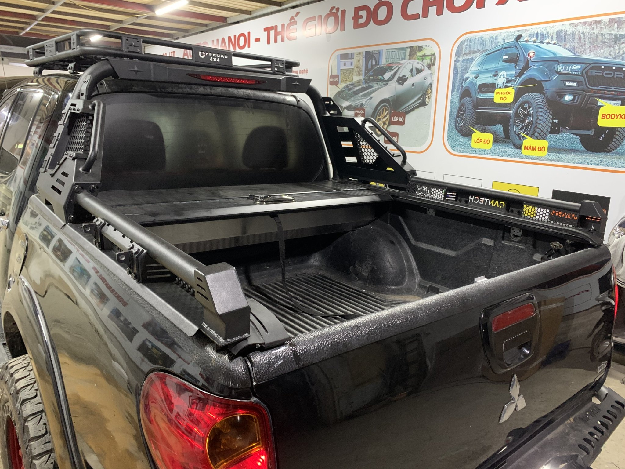 Nắp thùng cuộn cơ dành cho Triton 2009 đến 2015 - Ảnh 3