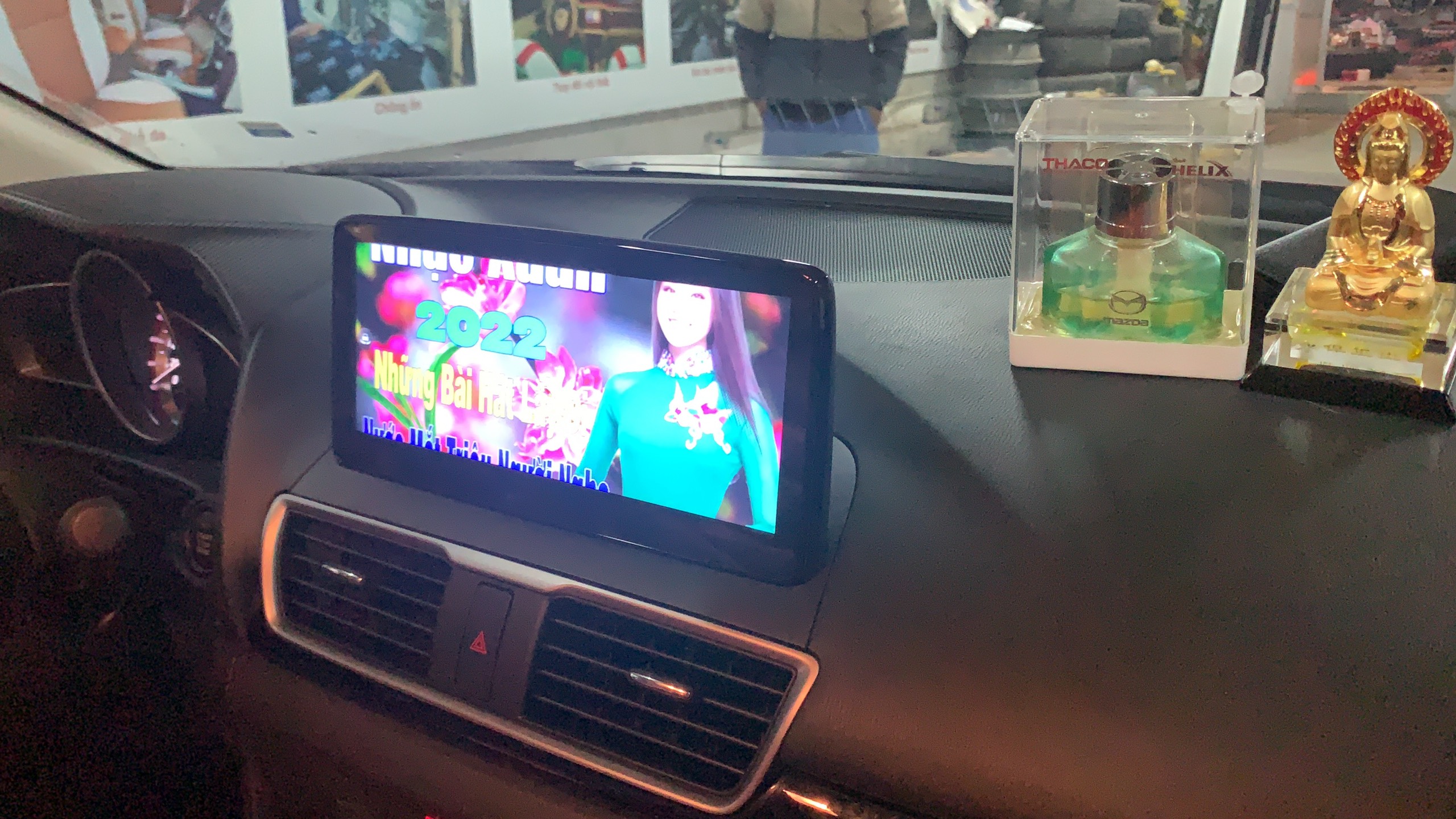 Màn hình Android tích hợp camera 360 dành cho Mazda 3 - Ảnh 3