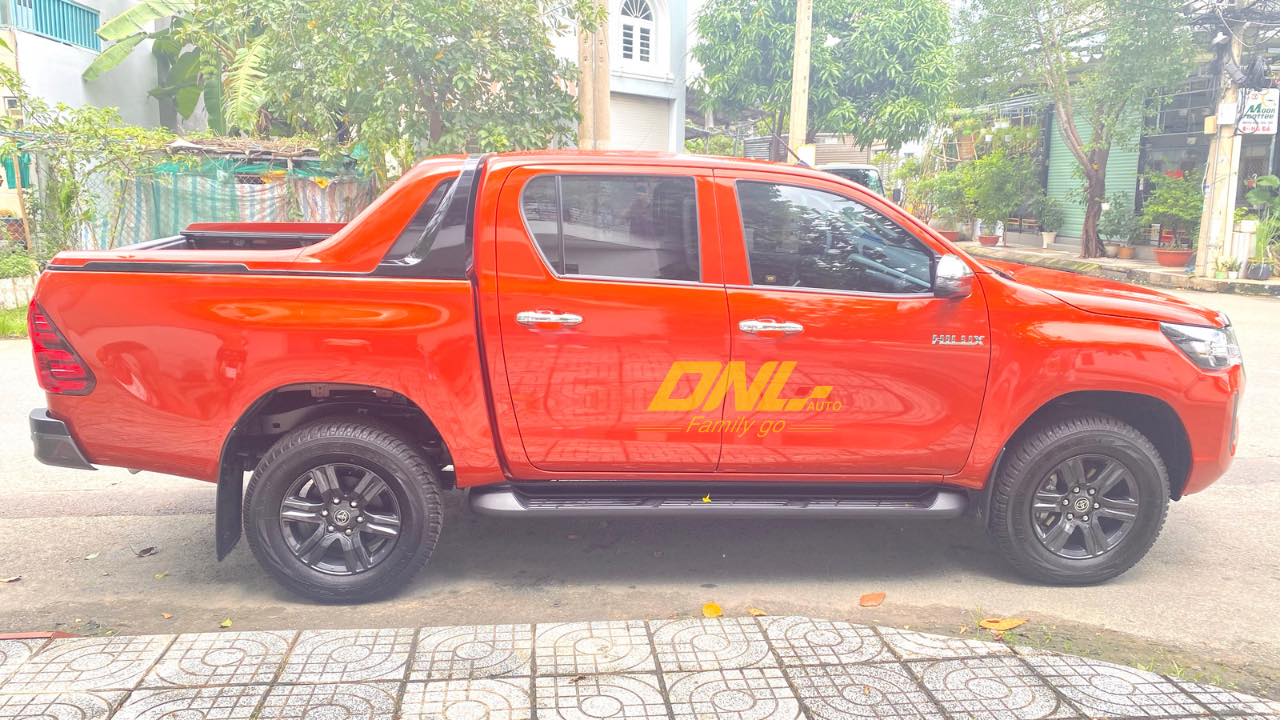 Thanh thể thao zin theo xe của Toyota Hilux - Ảnh 3