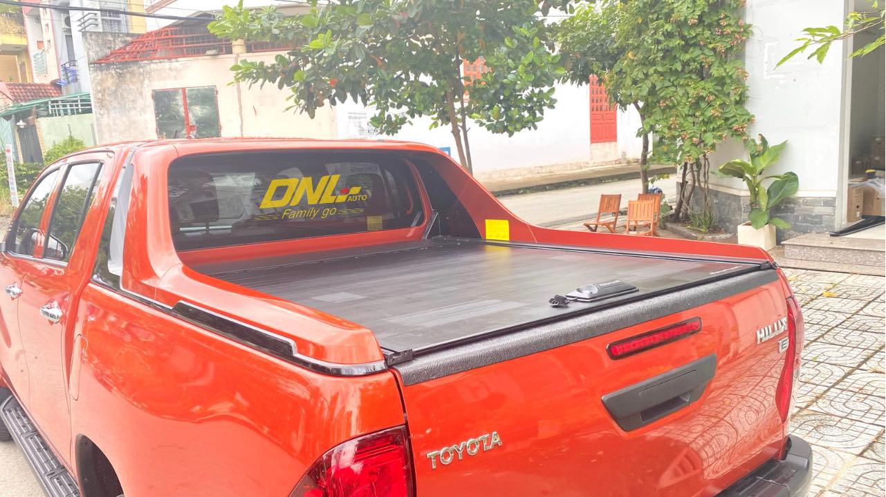 Thanh thể thao zin theo xe của Toyota Hilux - Ảnh 4