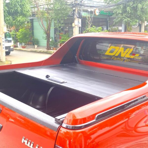 Thanh thể thao zin theo xe của Toyota Hilux