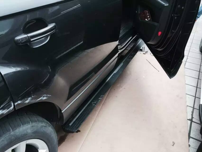 Bậc lên xuống điện lắp cho Audi Q7 - Ảnh 3