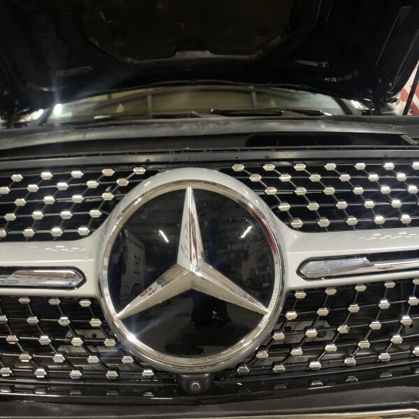 Alternative view of Độ nâng đời GLC 300 từ 2017 nên 2020