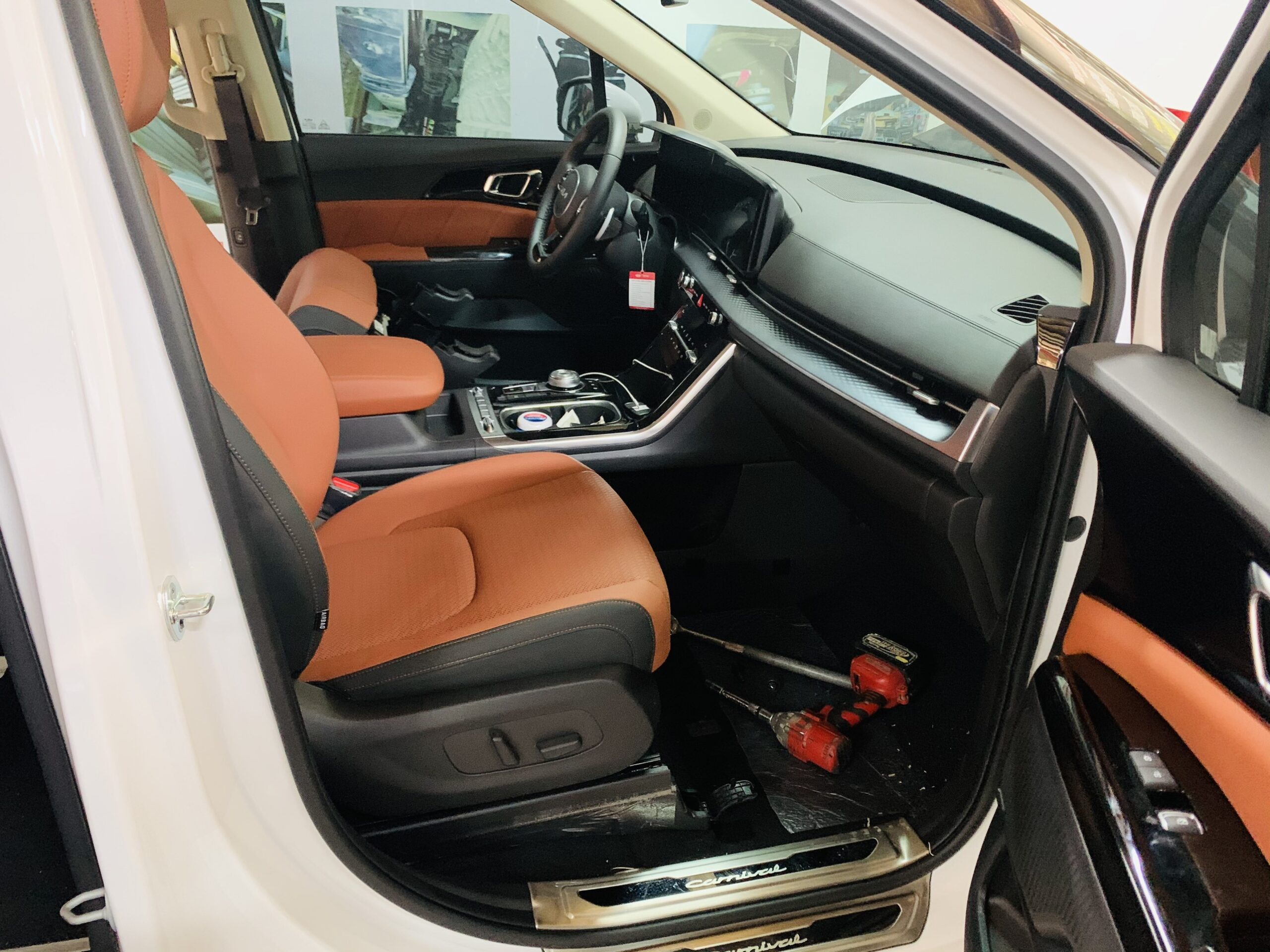 Chống ồn Full xe dành cho Kia Canival - Ảnh 3