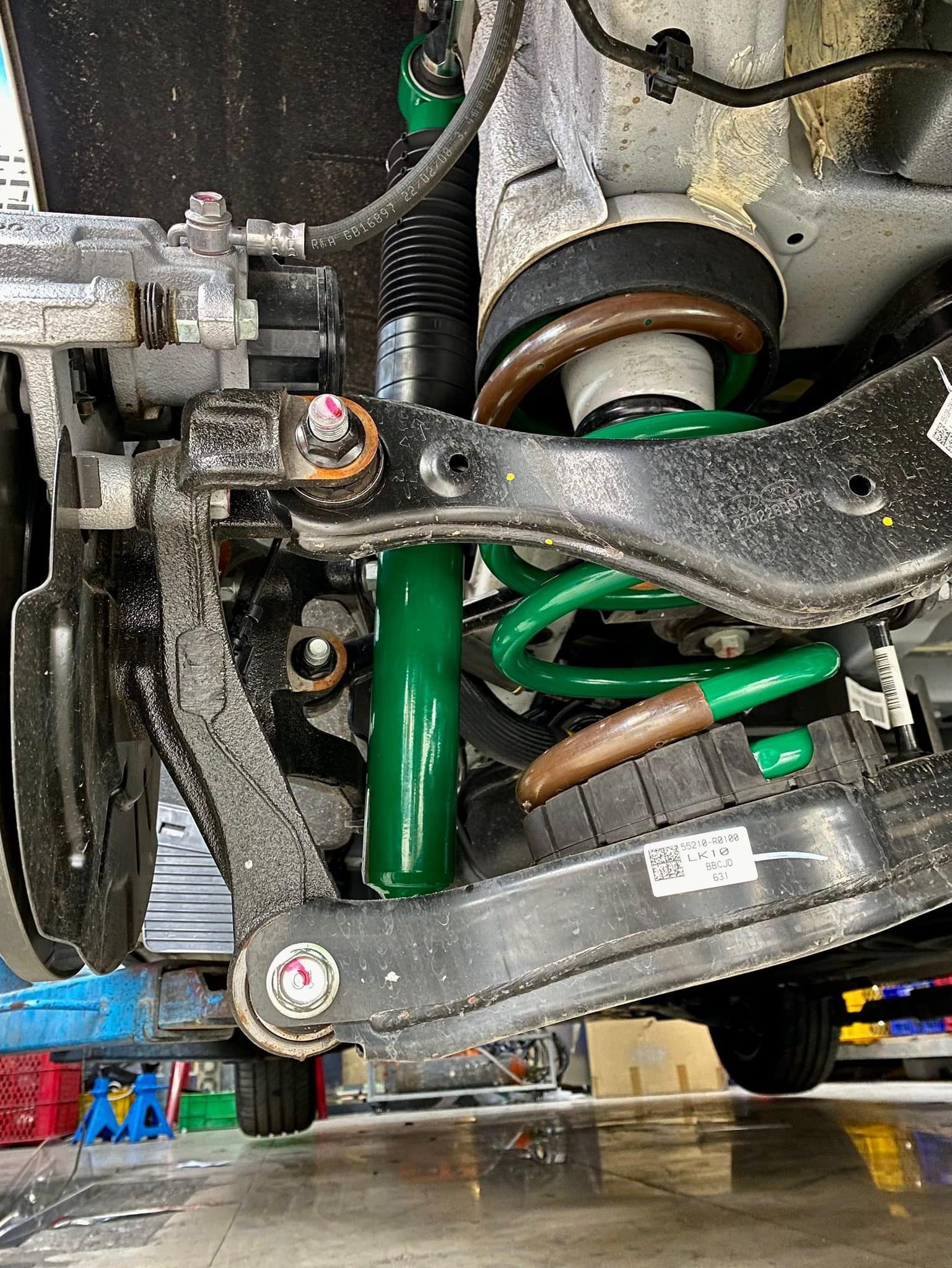 Phuộc êm TEIN cho xe Kia Carnival - Ảnh 5