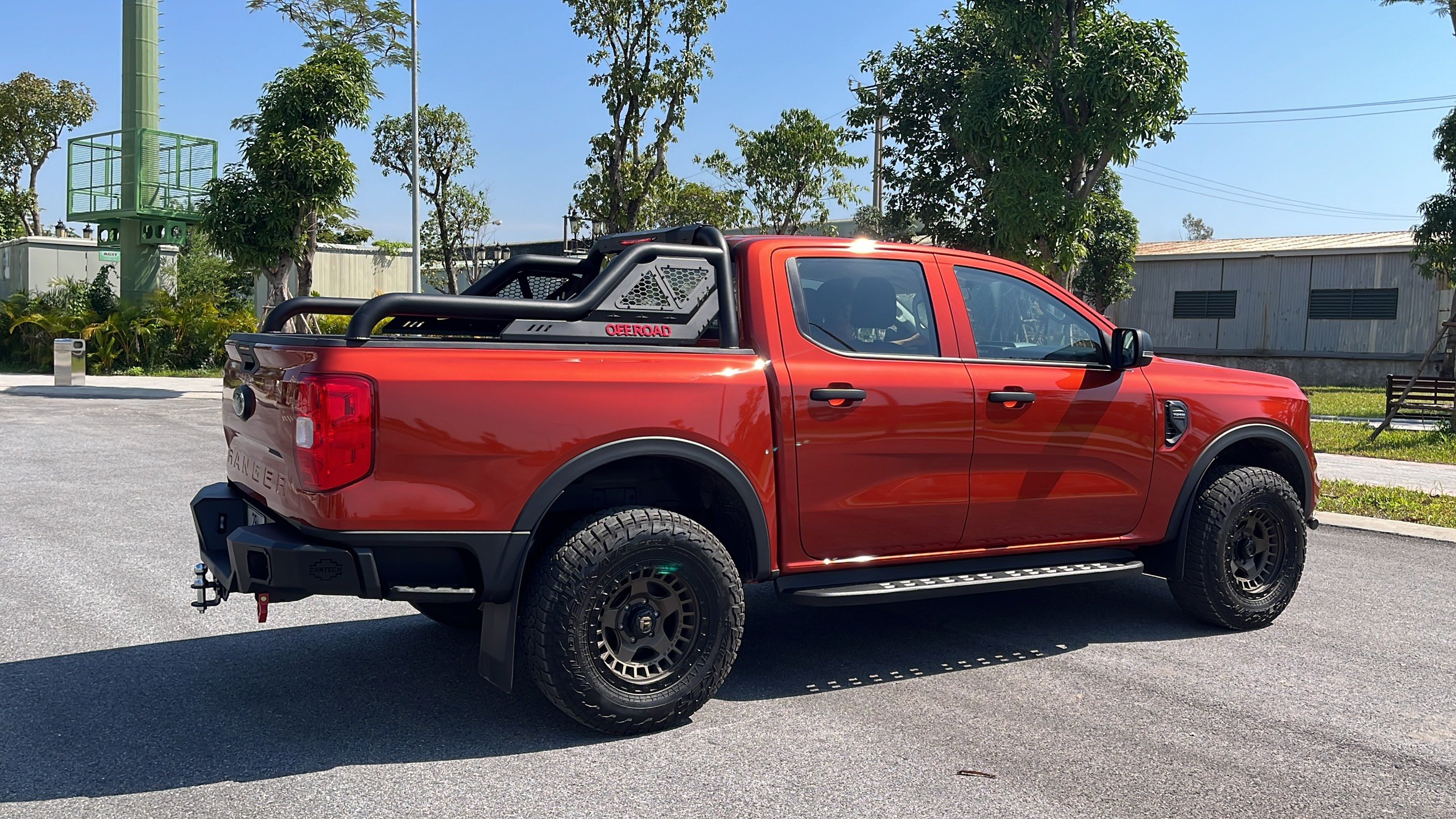 Cản sau Ranger mẫu CSS-09 nắp cho 2023 - Ảnh 2