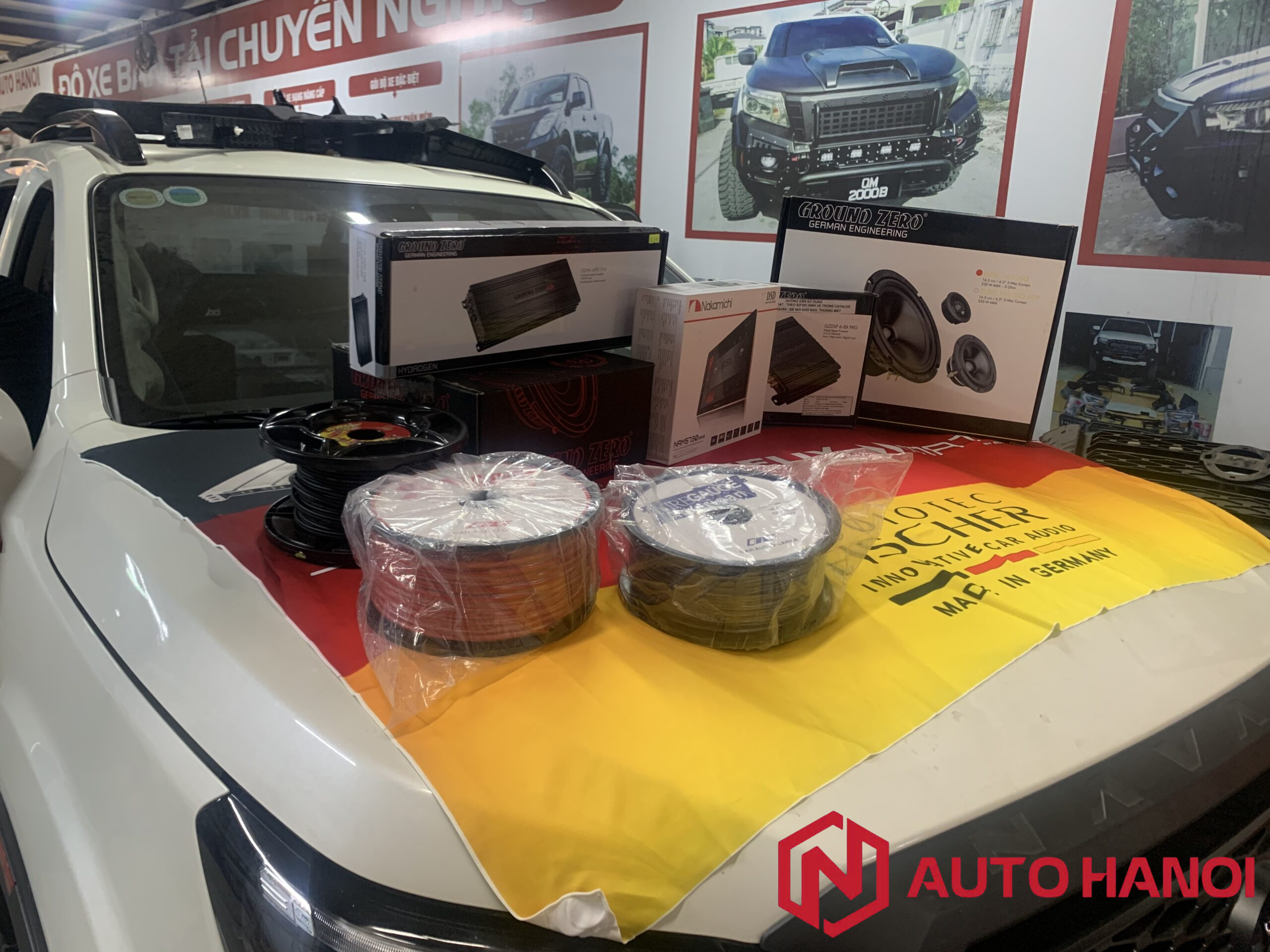 Nâng cấp âm thanh xe Nissan Navara Pro4X