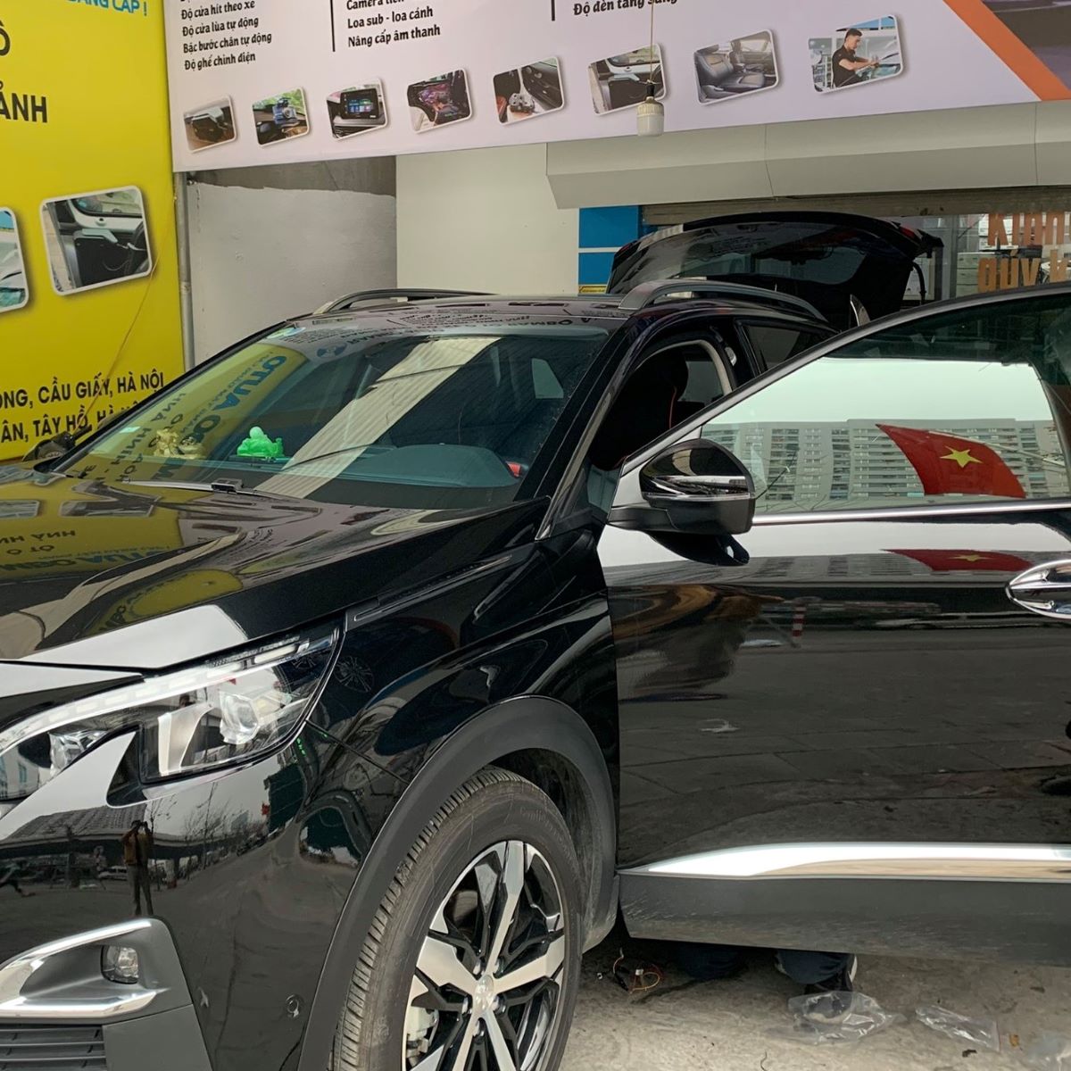 Cốp điện tự động Peugeot 3008