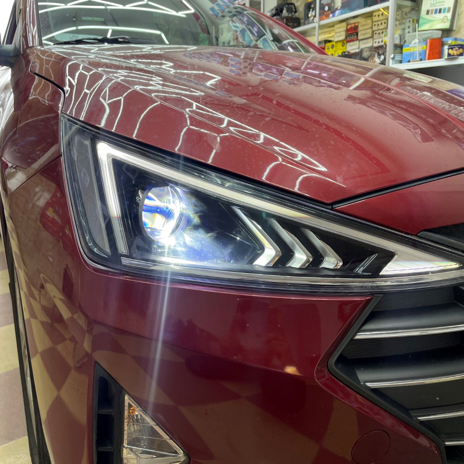 Độ đèn tăng sáng xe Hyundai Elantra - Ảnh 6