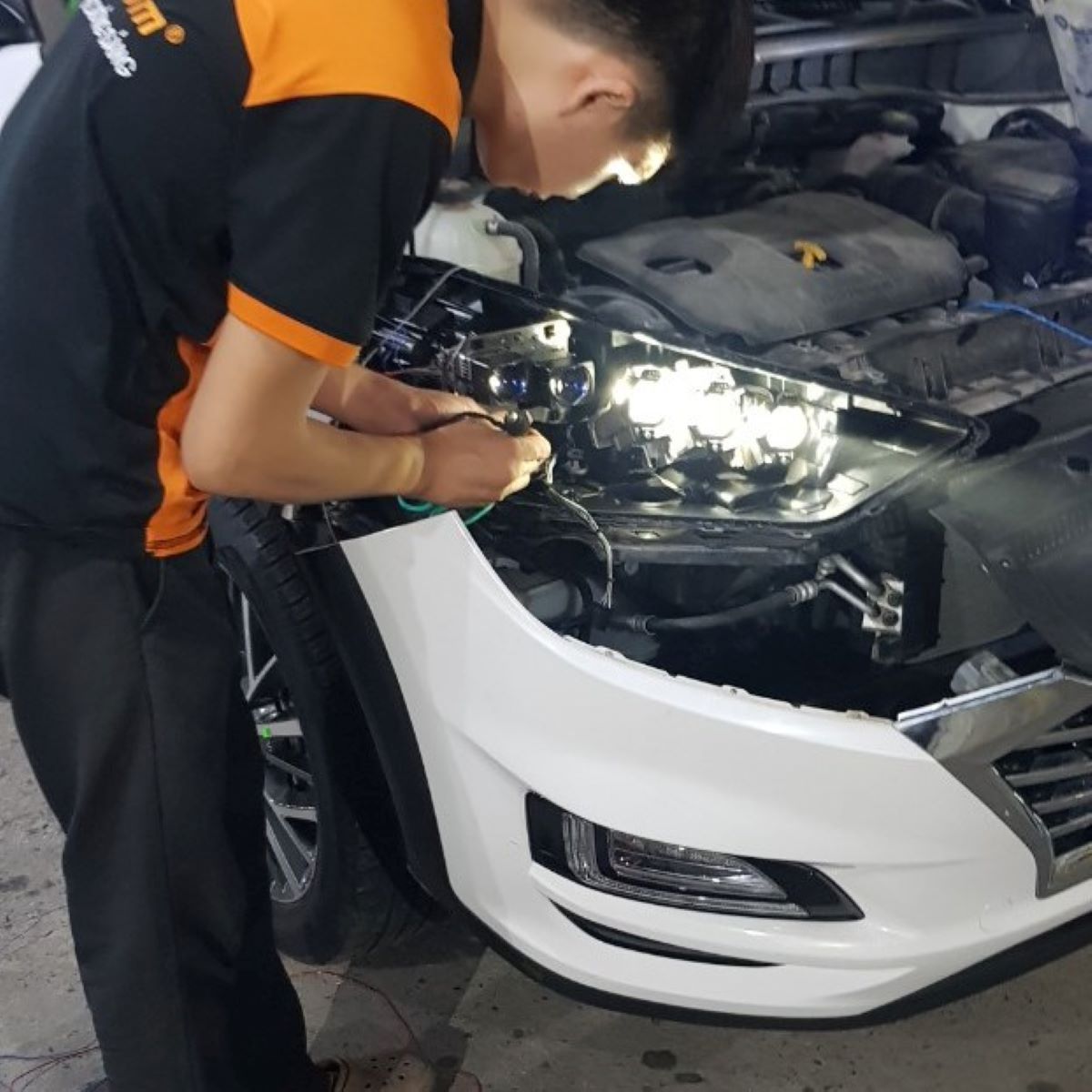 Độ đèn tăng sáng xe Hyundai Tucson - Ảnh 5