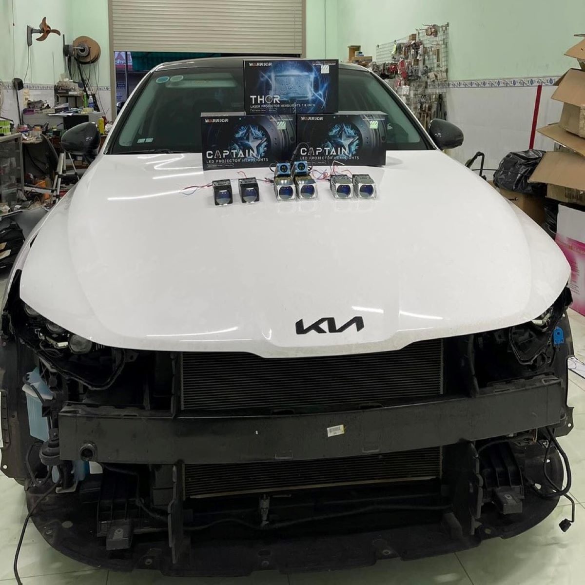 Độ đèn tăng sáng xe Kia K5 - Ảnh 4