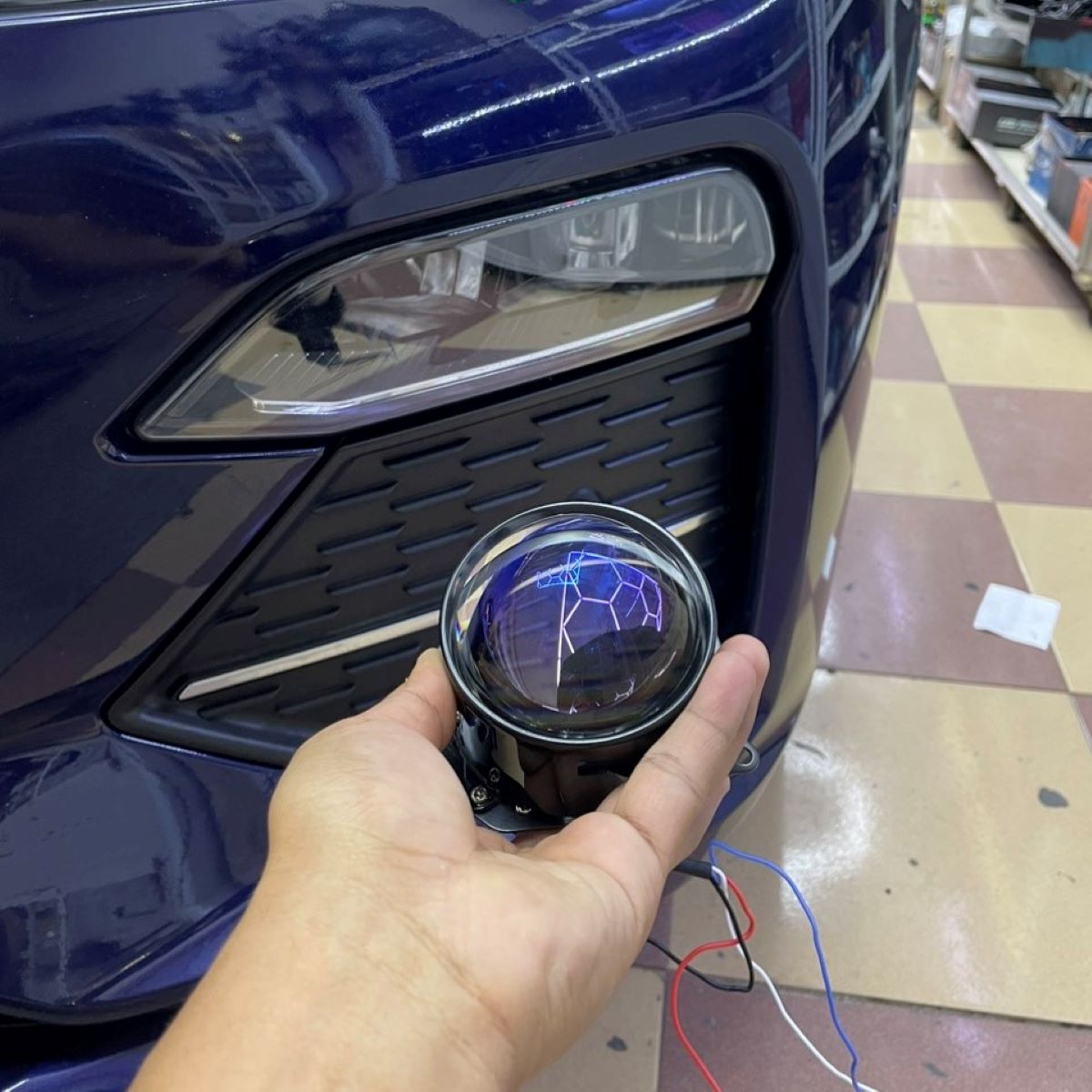 Độ đèn tăng sáng xe Vinfast Lux A