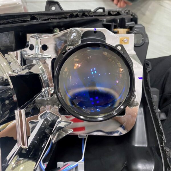 Độ đèn tăng sáng xe Mazda 3