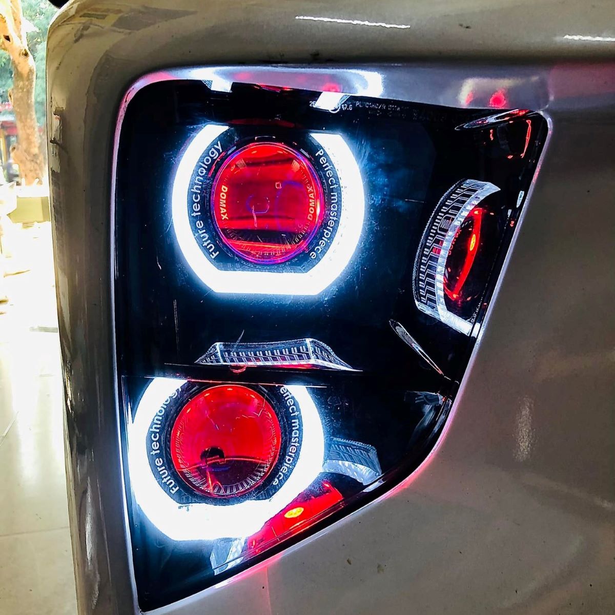 Độ đèn tăng sáng xe Mitsubishi Xpander