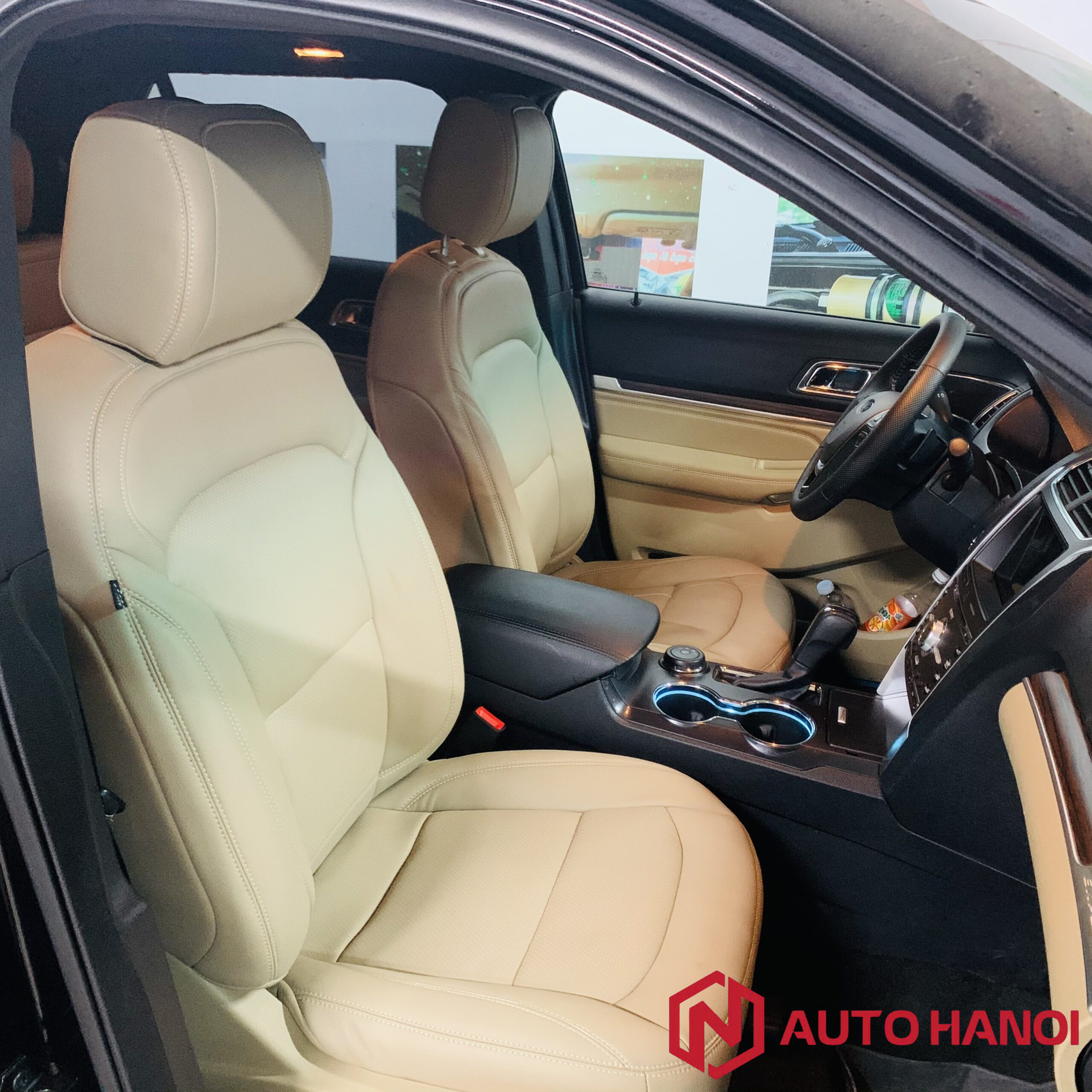 Bọc đệm ghế da cho Explorer