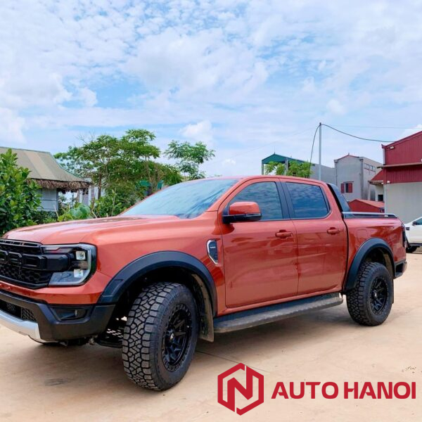 Độ xe bán tải Ford Ranger XLS 2023 Full Option