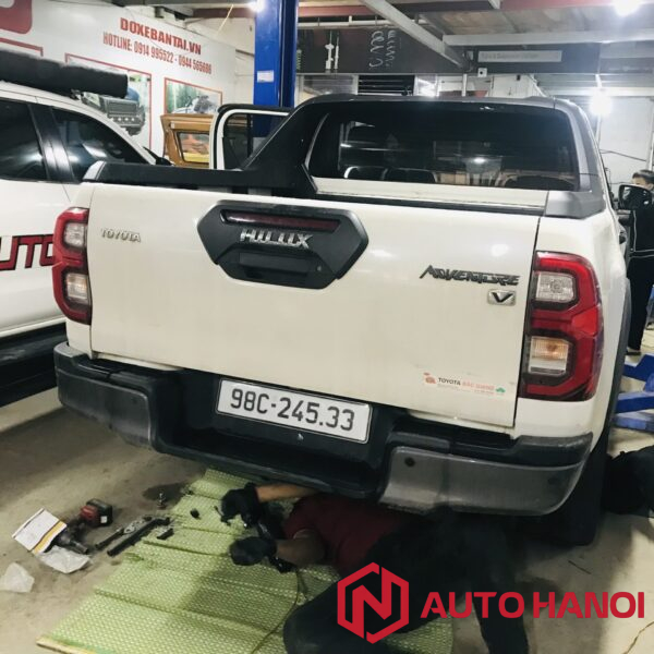 Alternative view of Giảm xóc dobinson MRA xe Toyota Hilux