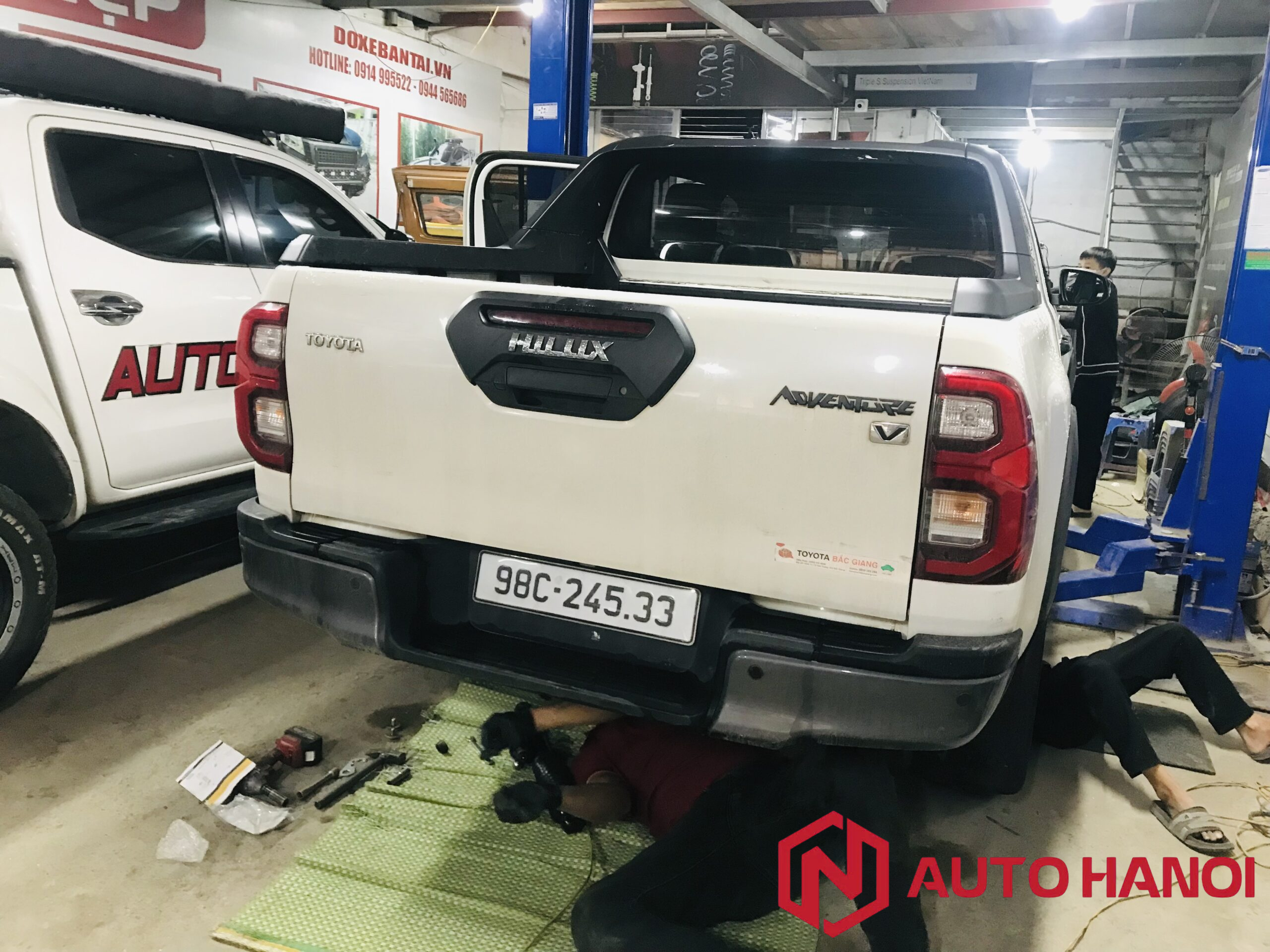 Giảm xóc dobinson MRA xe Toyota Hilux - Ảnh 2