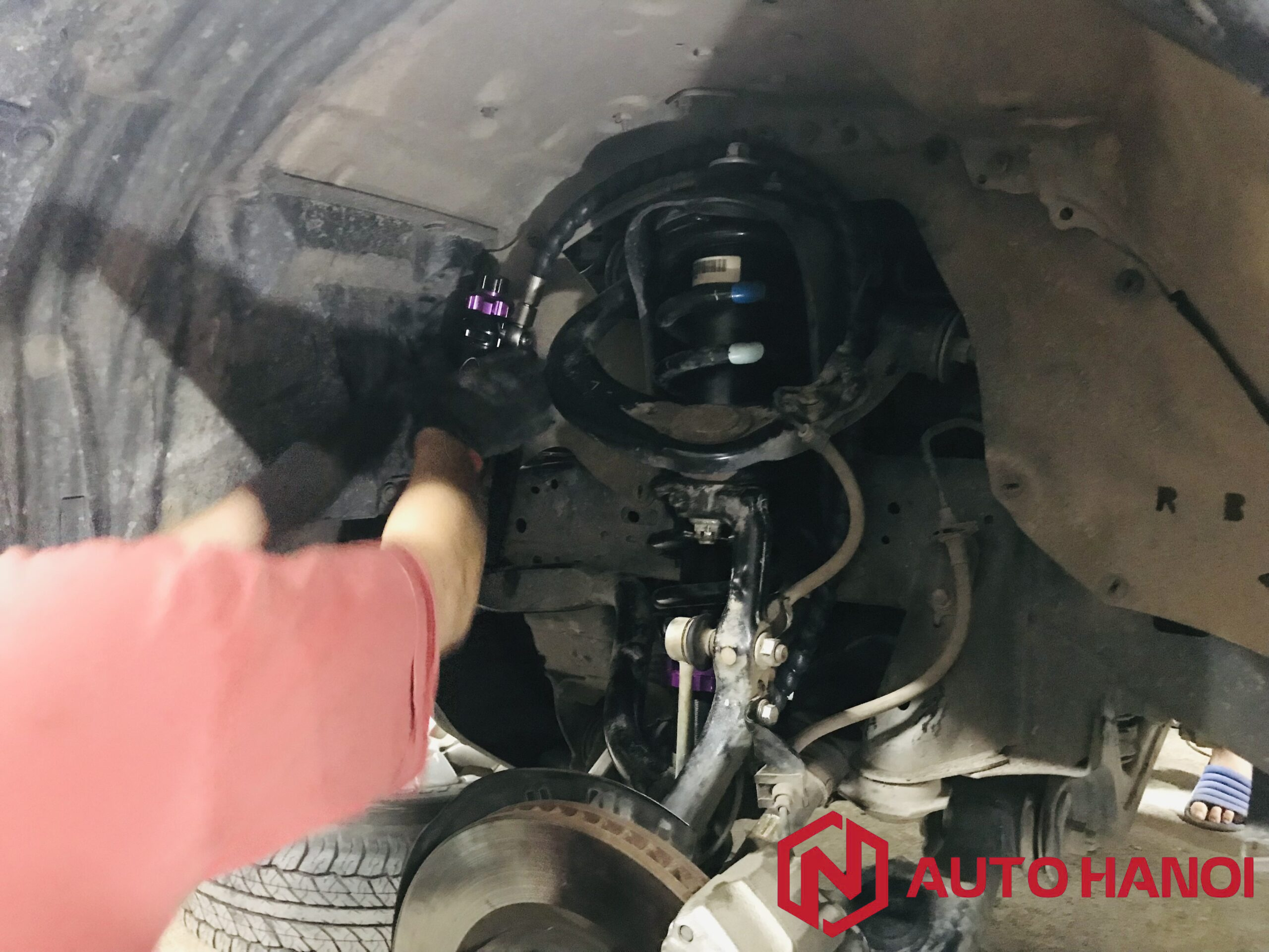 Giảm xóc dobinson MRA xe Toyota Hilux - Ảnh 3