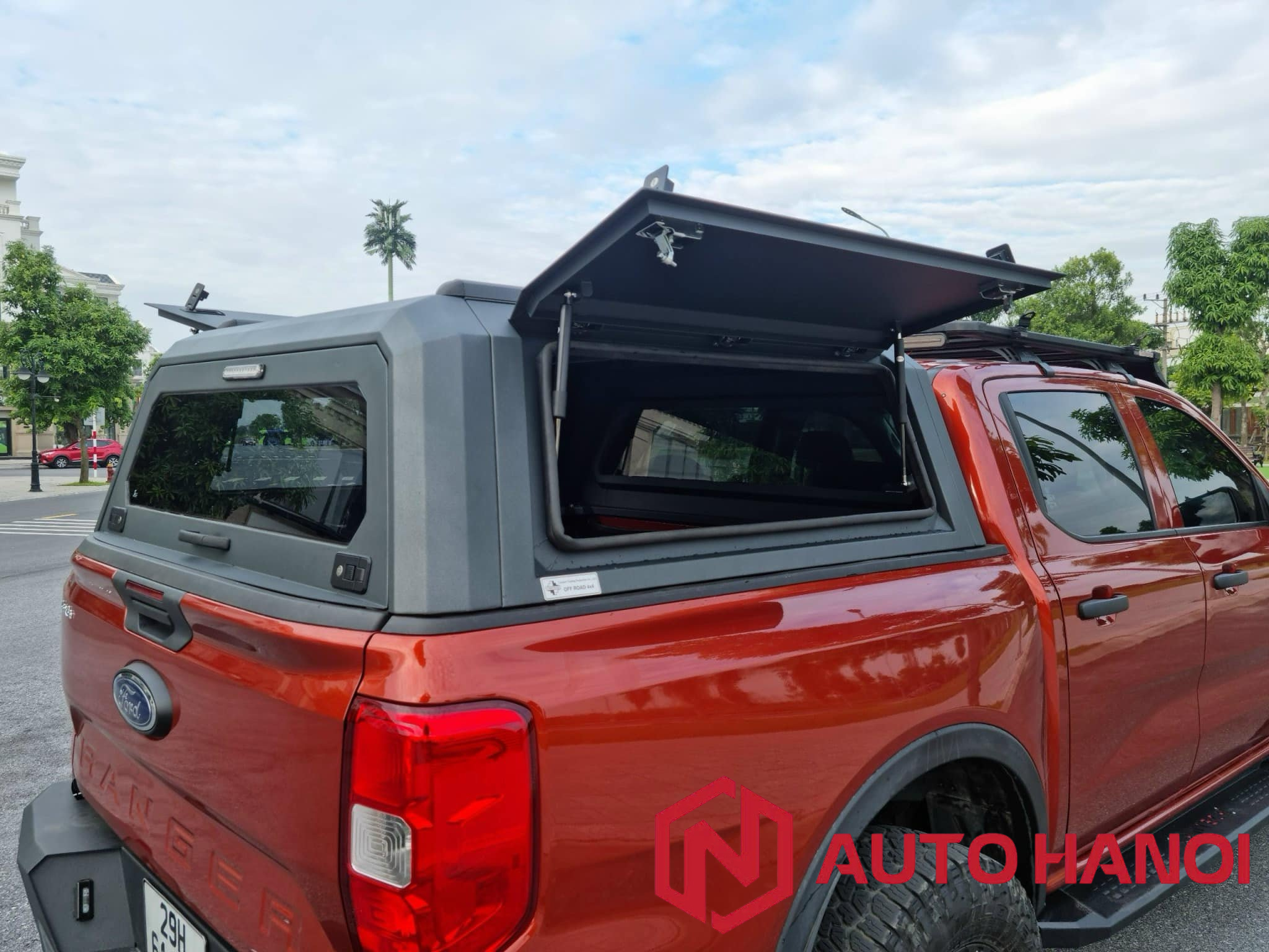 Nắp thùng cao nhôm hợp kim xe bán tải Camping - Ảnh 2