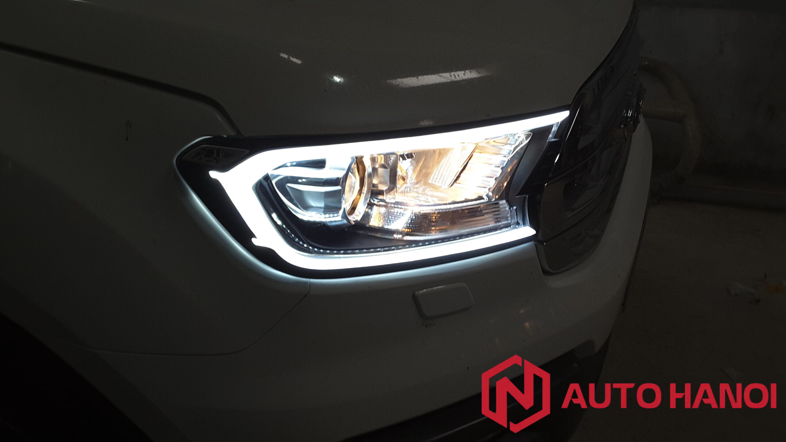 Dịch vụ cho thuê đèn pha Ranger tháo lắp đăng kiểm - Ảnh 2