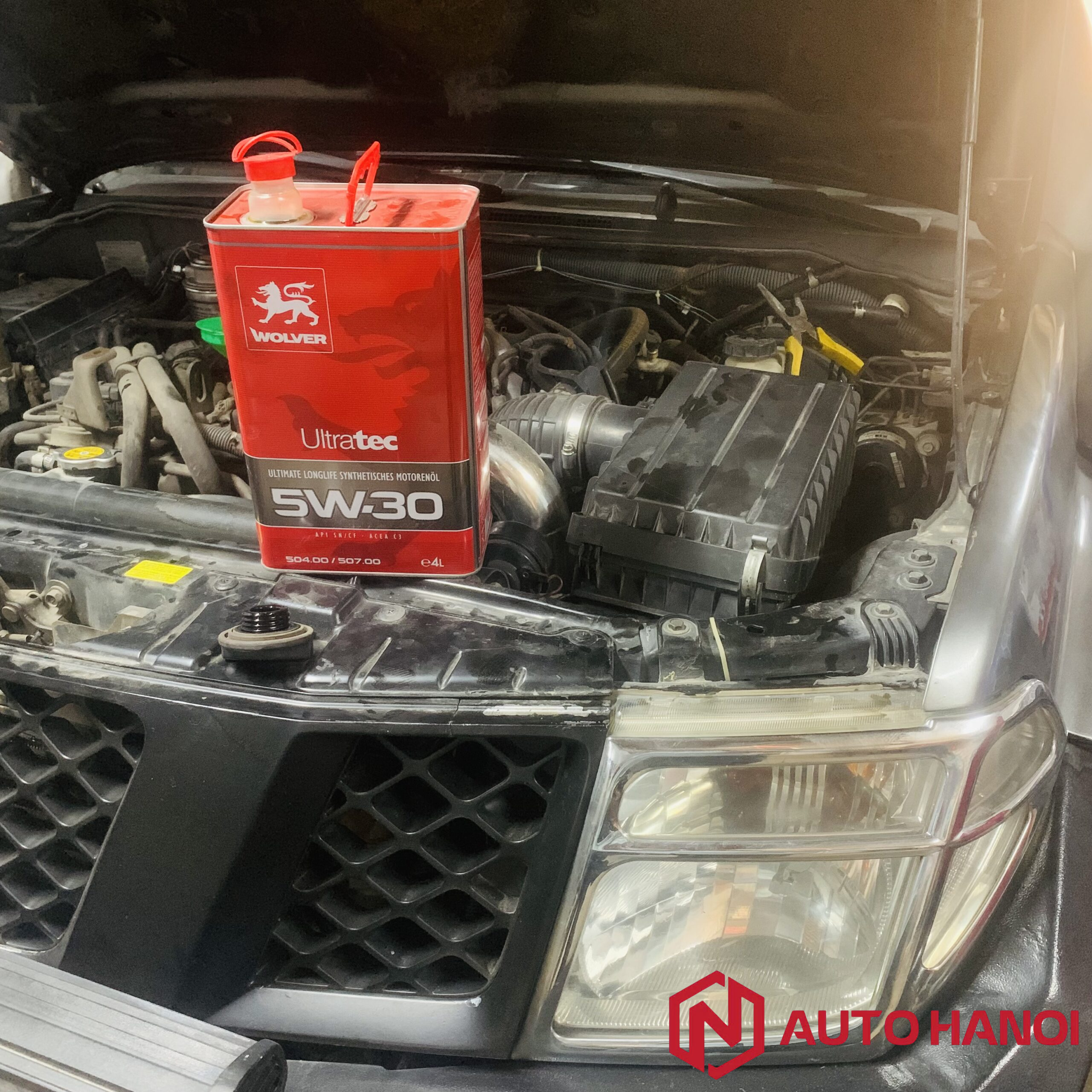 Thay dầu Wolver bảo dưỡng xe Nissan Navara 2010-2014 - Ảnh 4