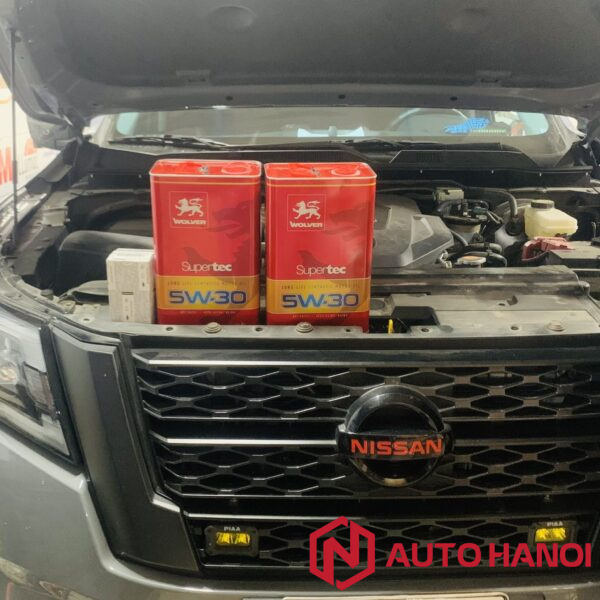 Thay dầu xe Nissan Navara 2023 hãng Wolver