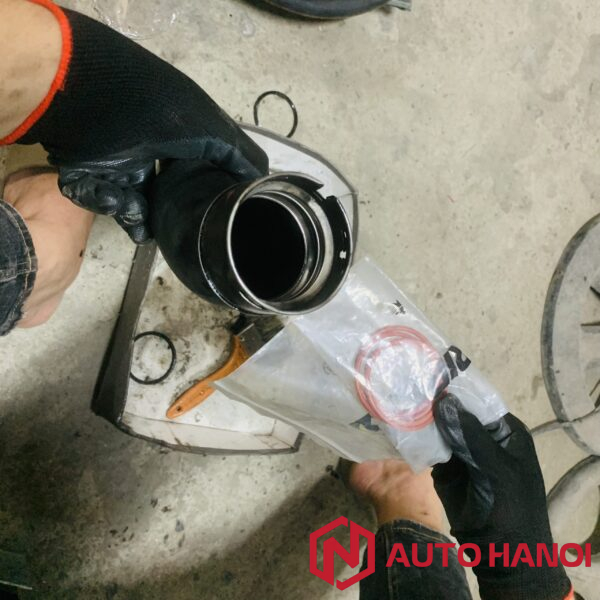 Alternative view of Thay ống turbo xe Nissan Navara 2015-2021