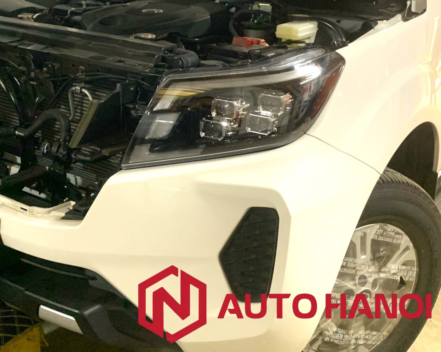 Thuê đèn pha xe Nissan Navara đăng kiểm - Ảnh 12