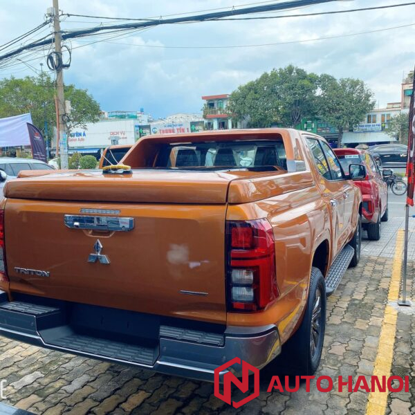Nắp thùng thấp xe Triton 2024 loại mở 45 độ